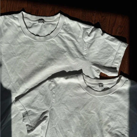 Men's Casual White T-Shirt - Picture 2 of 2